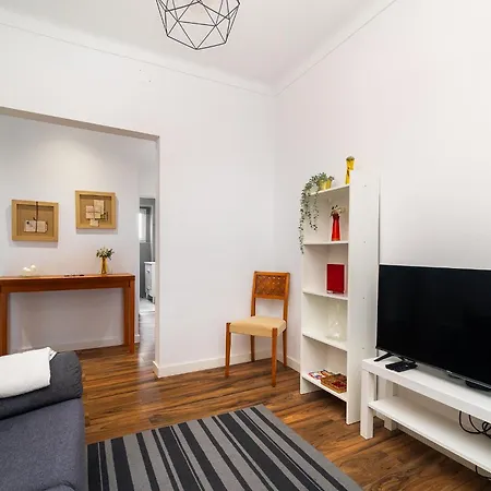 Apartman Garden With Bbq & Orange Tree - Near Lisbon & Sintra Queluz
