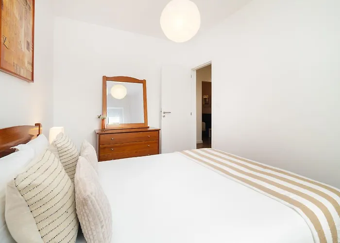 Atlantico Portugal - Authentic Lisbon Suburbs Διαμέρισμα *